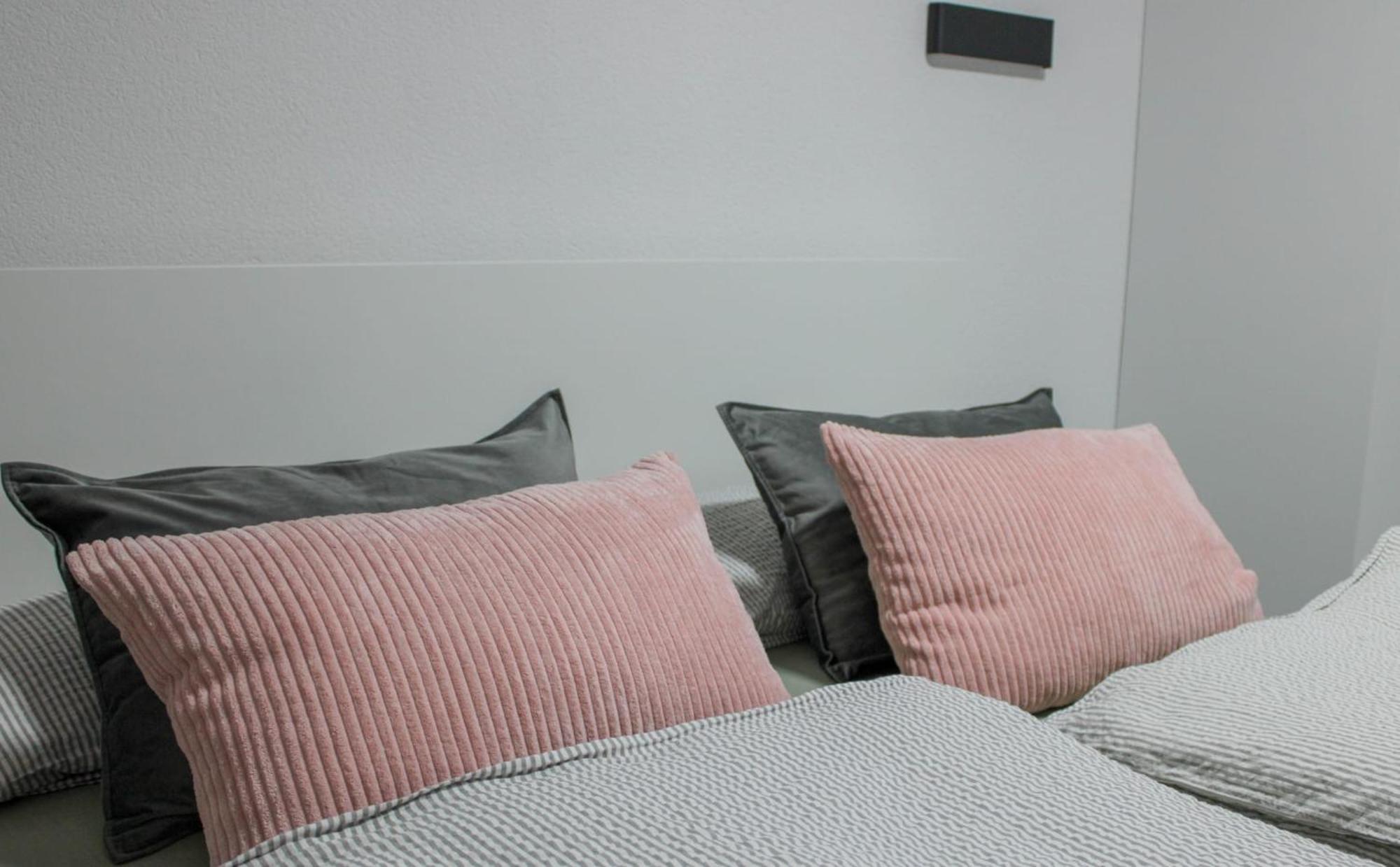 Apartment Merry - Free Garage & Parking Mostar Bagian luar foto